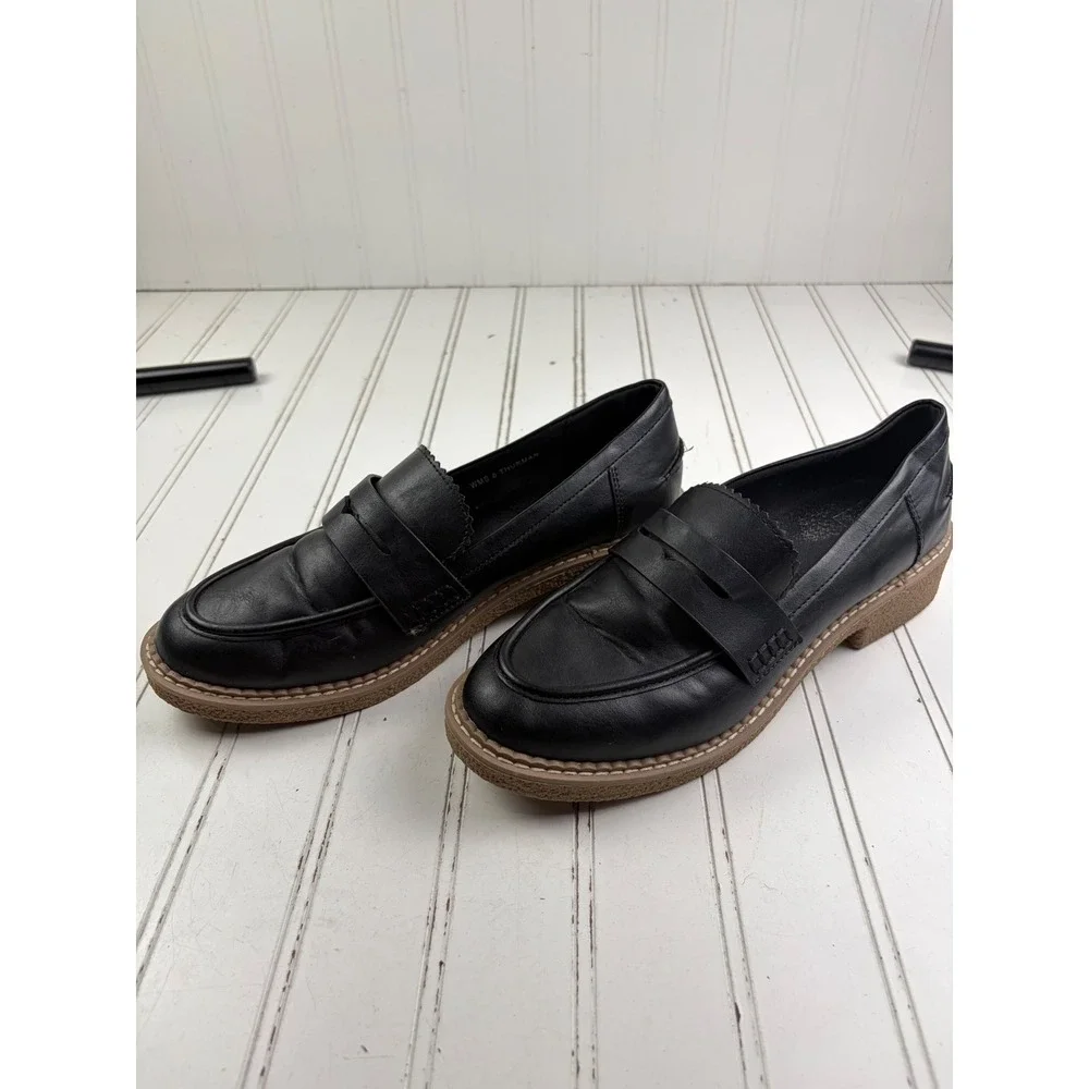 DV Dolce Vita Crisp Black Leather Lug Sole Penny Loafers Women's Size 8